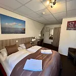 Sea Hotel 3*