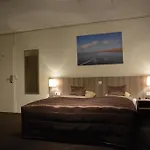 Sea Hotel 3*