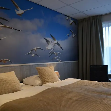 Hotel Sea 3*