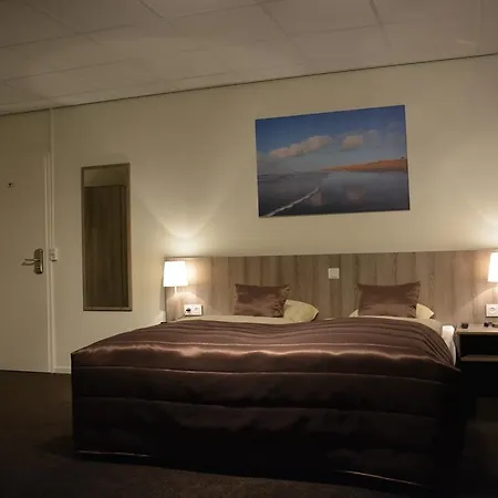 Sea Hotel 3*